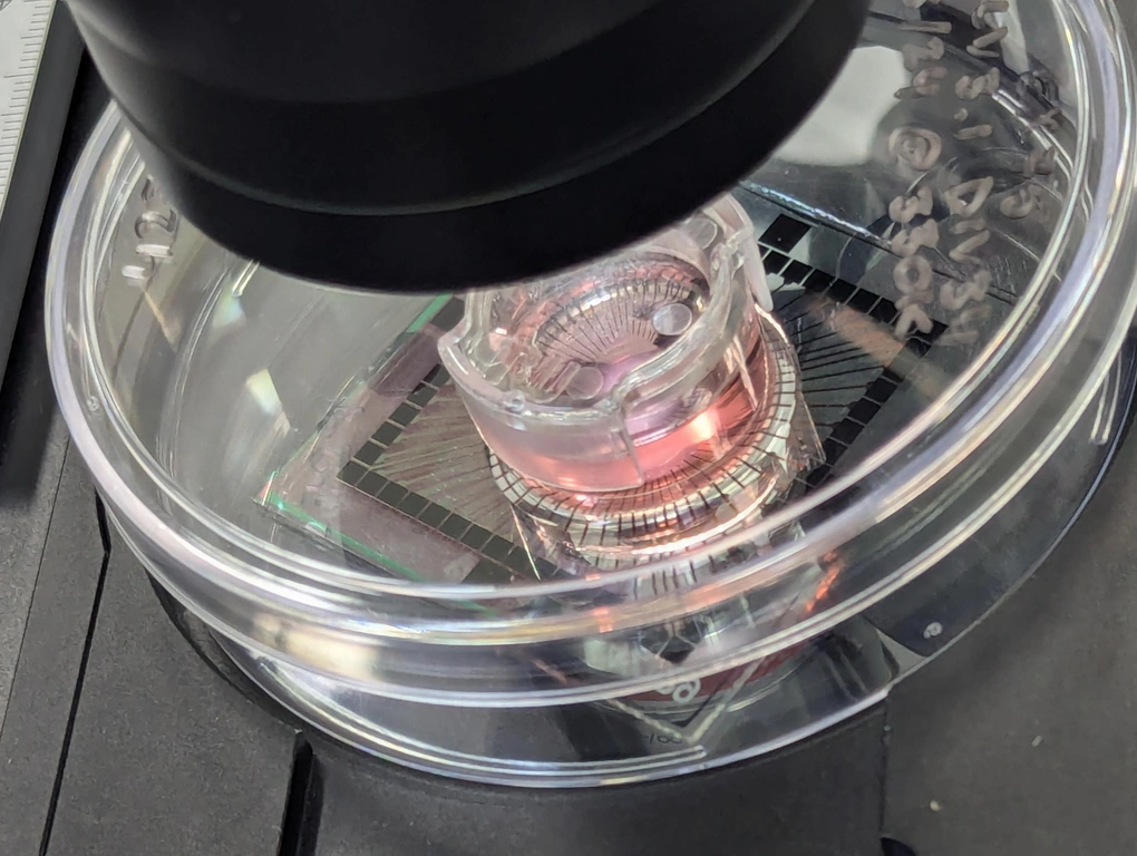 máy tính đầu tiên 