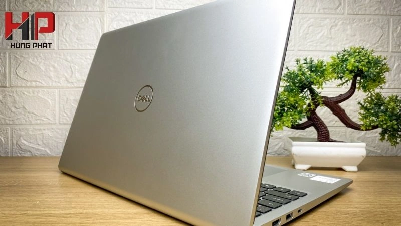 Laptop Dell Inspiron