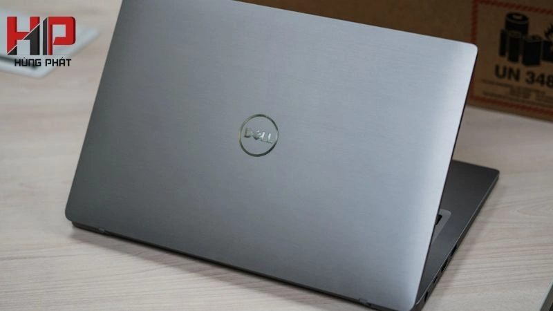 Laptop Dell Inspiron