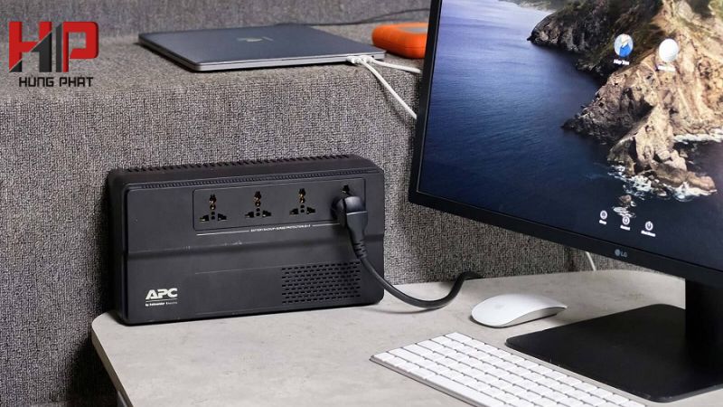  UPS cho máy tính xách tay
