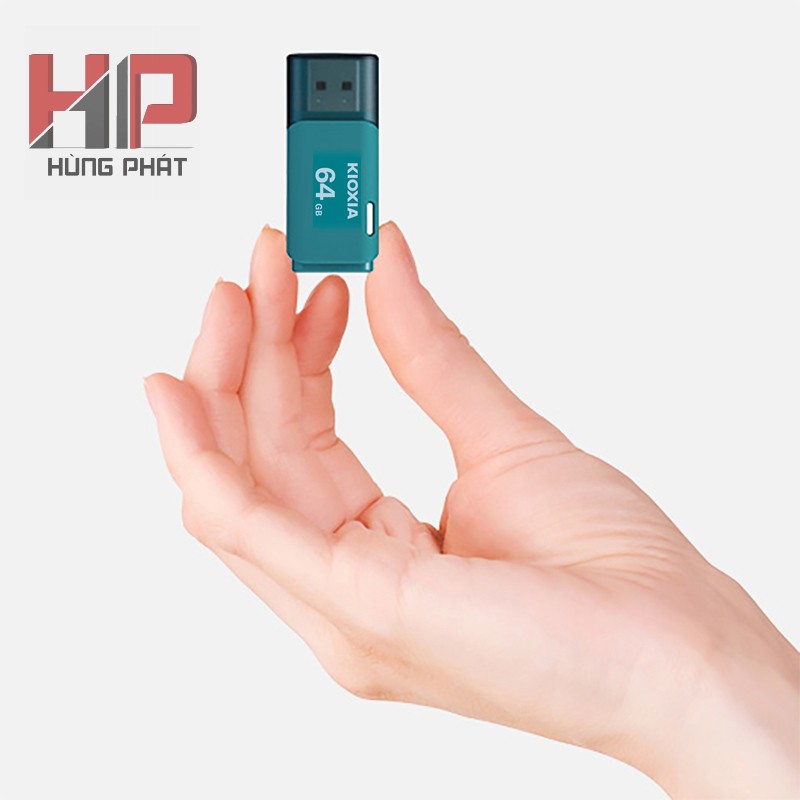 holding_transmemory_u202_128gb_b_copy_2bd800721747461cbbcd7a3953d6c540